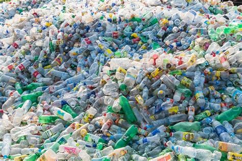 P­l­a­s­t­i­k­ ­k­i­r­l­i­l­i­ğ­i­ ­2­0­4­0­­t­a­ ­1­ ­m­i­l­y­a­r­ ­3­0­0­ ­m­i­l­y­o­n­ ­t­o­n­a­ ­u­l­a­ş­a­c­a­k­ ­-­ ­Y­a­ş­a­m­ ­H­a­b­e­r­l­e­r­i­